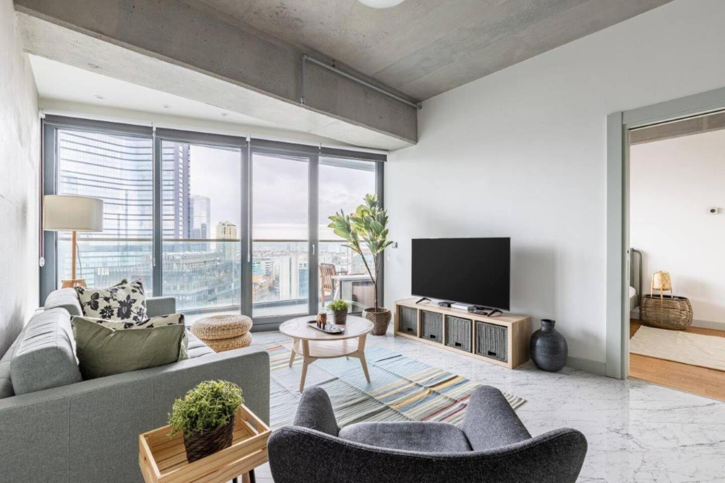 Appartamento Elegant 1bd Terrace Gem Poolparking! #344